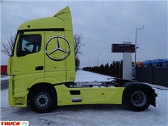 Mercedes Actros