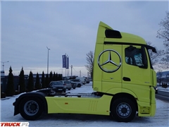 Mercedes Actros