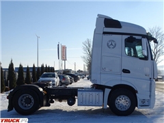 Mercedes Actros