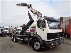 Mercedes SK 2433 + Semi-Auto + PTO + Serie 14 Crane + 3 ped
