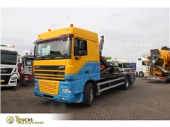 DAF XF 95.530 + hooksystem + 26T