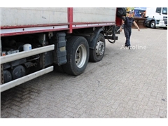 Mercedes Axor Ciężarówka burtowa Mercedes-Benz Axor 2633 + HIAB 144 BS 2 HIDUO + 6X2+REMOTE