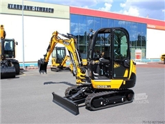 Nowa minikoparka JCB 8029 CTS