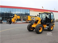 Ładowarka czołowa teleskopowa JCB TM 180