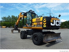 Koparka kołowa JCB JS 200 W