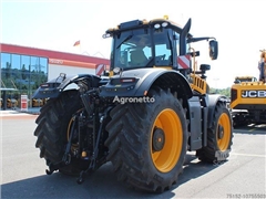 Nowy ciągnik kołowy JCB Fastrac 8330 iCON