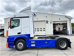 Mercedes Actros Ciągnik siodłowy Mercedes-Benz Actros 1845 LS