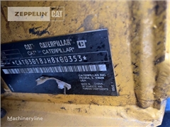 Minikoparka Caterpillar 301.8-05A