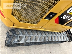 Minikoparka Caterpillar 301.8-05A