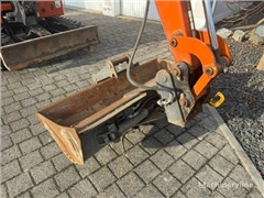 Minikoparka Hitachi ZX 26 U-6 MIETE / RENTAL (1200