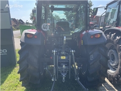 Nowy ciągnik kołowy Massey Ferguson 4710 M Cab Ess