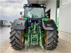 Ciągnik kołowy John Deere 6210 R AutoPowr