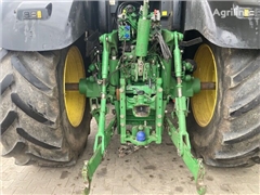 Ciągnik kołowy John Deere 6210 R AutoPowr