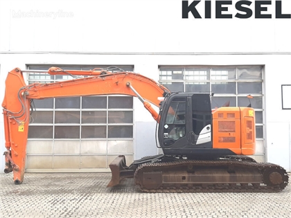 Koparka gąsienicowa Hitachi ZX225USLC-5