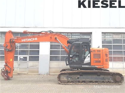 Koparka gąsienicowa Hitachi ZX225USLC-6