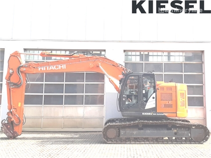 Koparka gąsienicowa Hitachi ZX225USLC-6