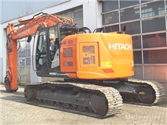 Koparka gąsienicowa Hitachi ZX225USLC-6