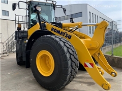 Nowa ładowarka kołowa Komatsu WA 470-8