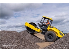 Nowy walec do robót ziemnych BOMAG BW 213 D-5 SL -