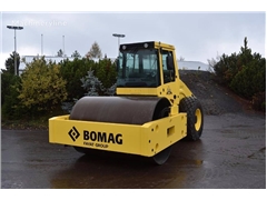 Nowy walec do robót ziemnych BOMAG BW 218 D-40