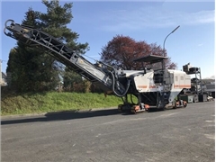 Frezarka drogowa Wirtgen W 210