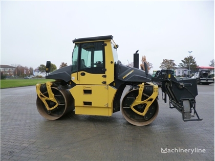 Walec drogowy BOMAG BW 174 AP-4