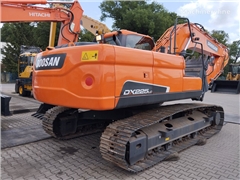 Koparka gąsienicowa Doosan DX225 LC