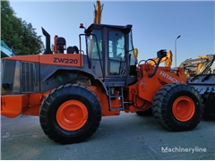 Ładowarka kołowa Hitachi ZW220 Znak CE