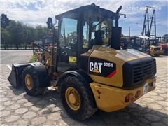 Ładowarka kołowa Caterpillar CAT 906H