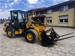 Ładowarka kołowa Caterpillar CAT 906H