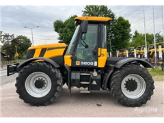 Ciągnik kołowy JCB Fastrac 3200