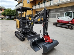 Nowa minikoparka Volvo EC18E Powertilt EUR1