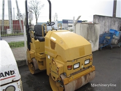 Mini walec Caterpillar CB14