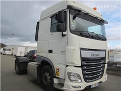 DAF XF105 Ciągnik siodłowy DAF XF105 460