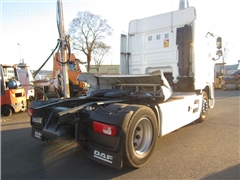 DAF XF105 Ciągnik siodłowy DAF XF105 460