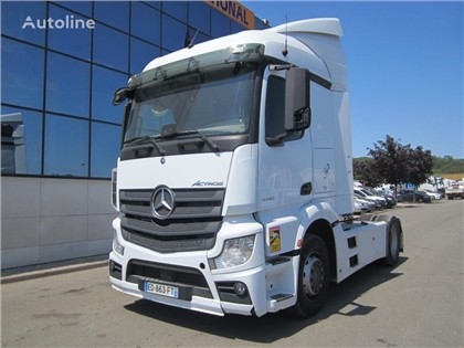 Mercedes Actros Ciągnik siodłowy Mercedes-Benz Actros 1845