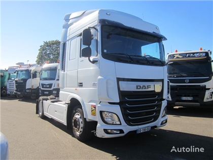 DAF XF105 Ciągnik siodłowy DAF XF105 460