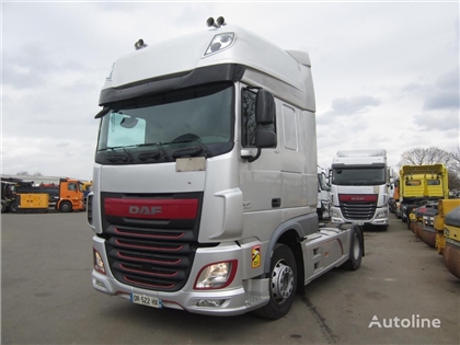 DAF XF105 Ciągnik siodłowy DAF XF105 510