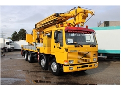 Dźwig terenowy Volvo FL10 8X4 + GROMACH 34 mtr. +