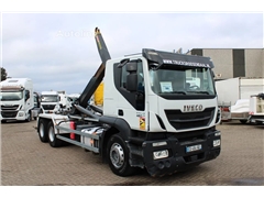 Iveco Stralis 460 + 6X2 + 20T