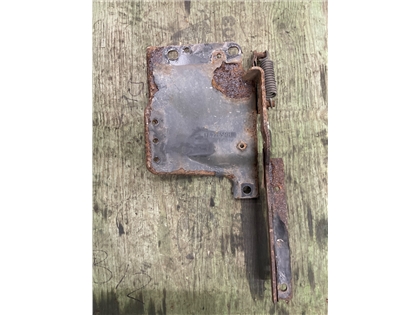 SCANIA HINGE BRACKET 1742265 RH