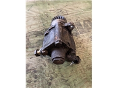 VOLVO STEERING PUMP 2108153