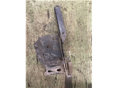 SCANIA HINGE BRACKET 1785549