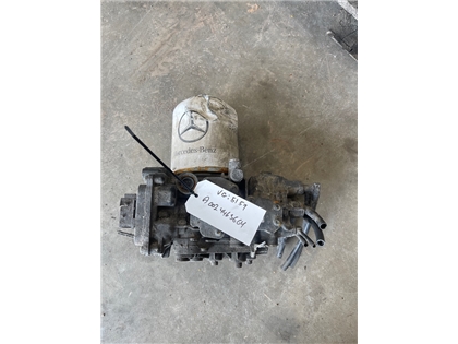 MERCEDES AIR DRYER A0024463664