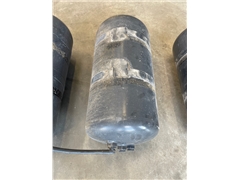 MERCEDES AIR TANK A0074324601