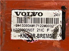 VOLVO VALVE 21133934