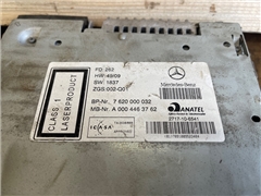 MERCEDES RADIO A0004463762