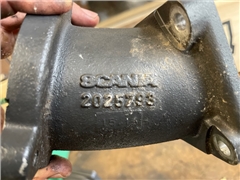 SCANIA FLANGE PIPE 2025793