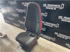 VOLVO FH4 SEAT RIGHT SIDE