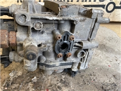 VOLVO AIR DRYER 21352797